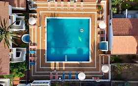 Studio Las Americas Monkey Beach
